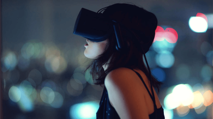 Onboarding users to Virtual Reality